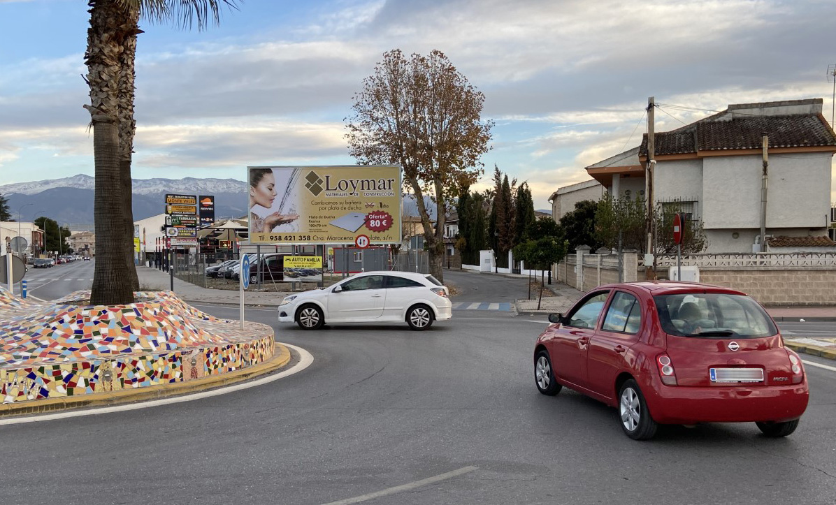 Soporte publicitario en Granada diseñado por Vision Publicitaria